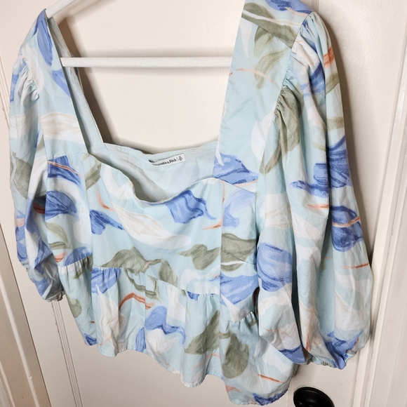 Abercrombie & Fitch A&F Puff Sleeve Crop Top, Blue/White, size XL - Picture 2 of 8